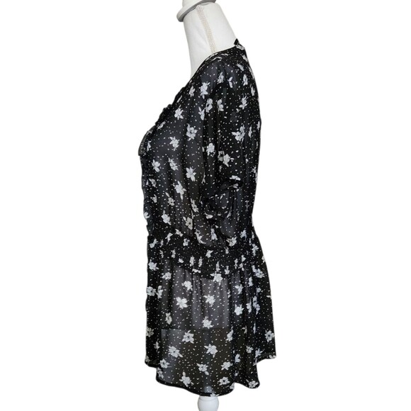 Torrid Blouse Black Floral Sheer Button Front Ruffle Elastic Waist Womens Size 1 - Picture 4 of 7